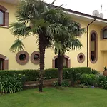 La Del Cavaliere Hotel