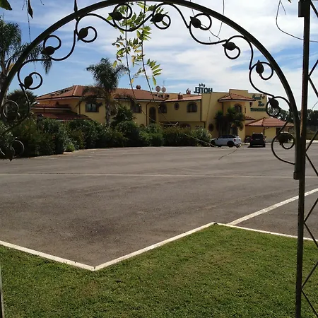 La Del Cavaliere Hotel 3*