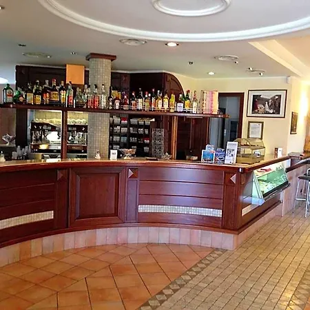La Del Cavaliere Hotel 3*