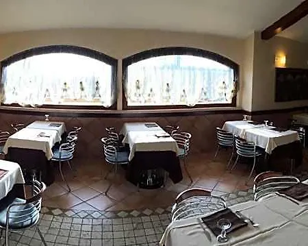 La Del Cavaliere Hotel 3*